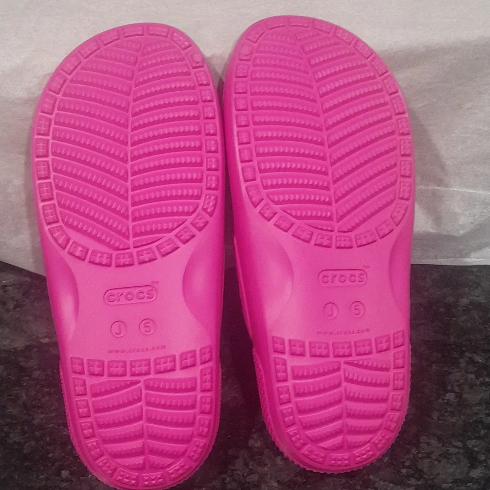 Crocs - Picture 3 of 4